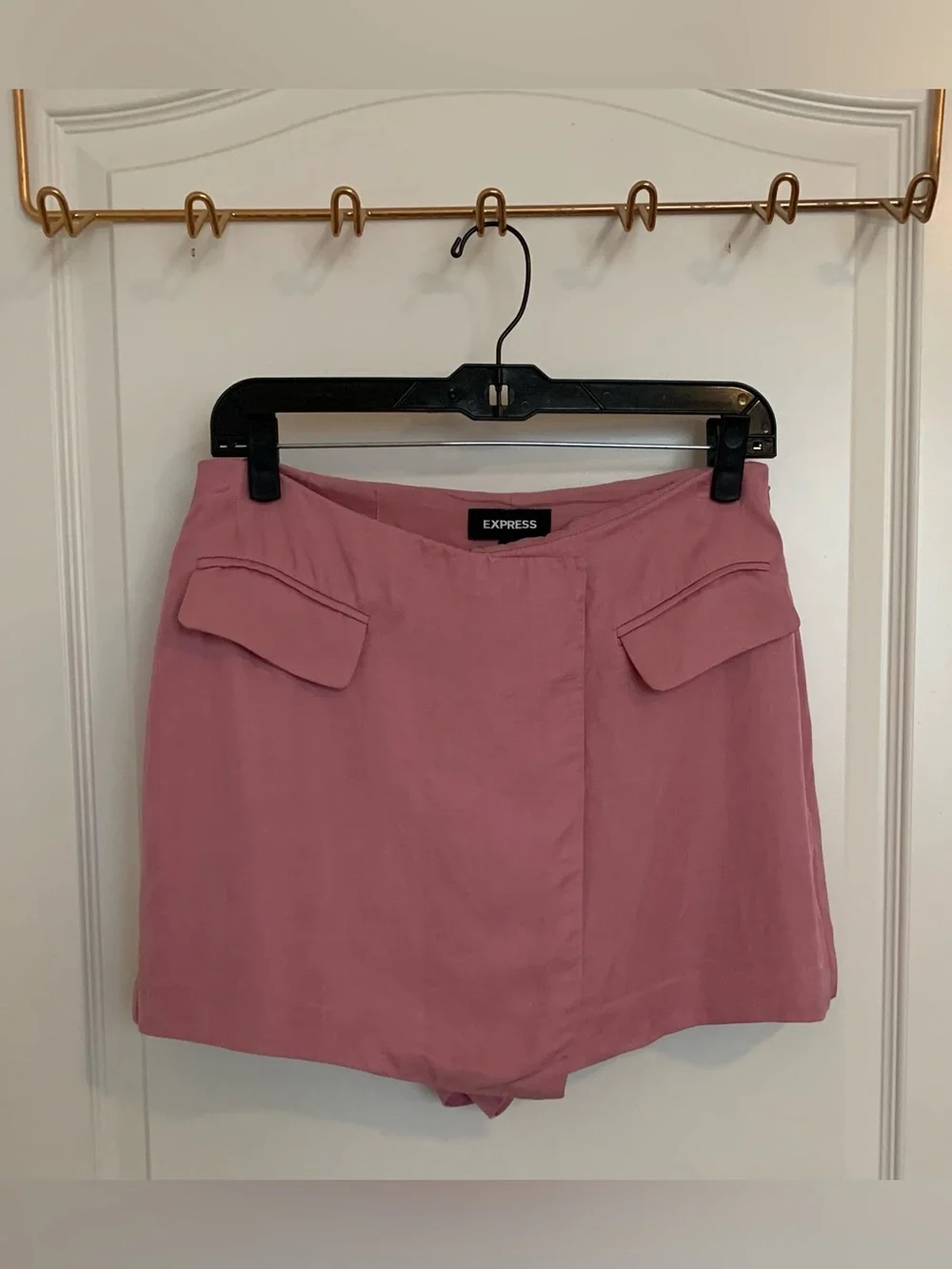Express true skort